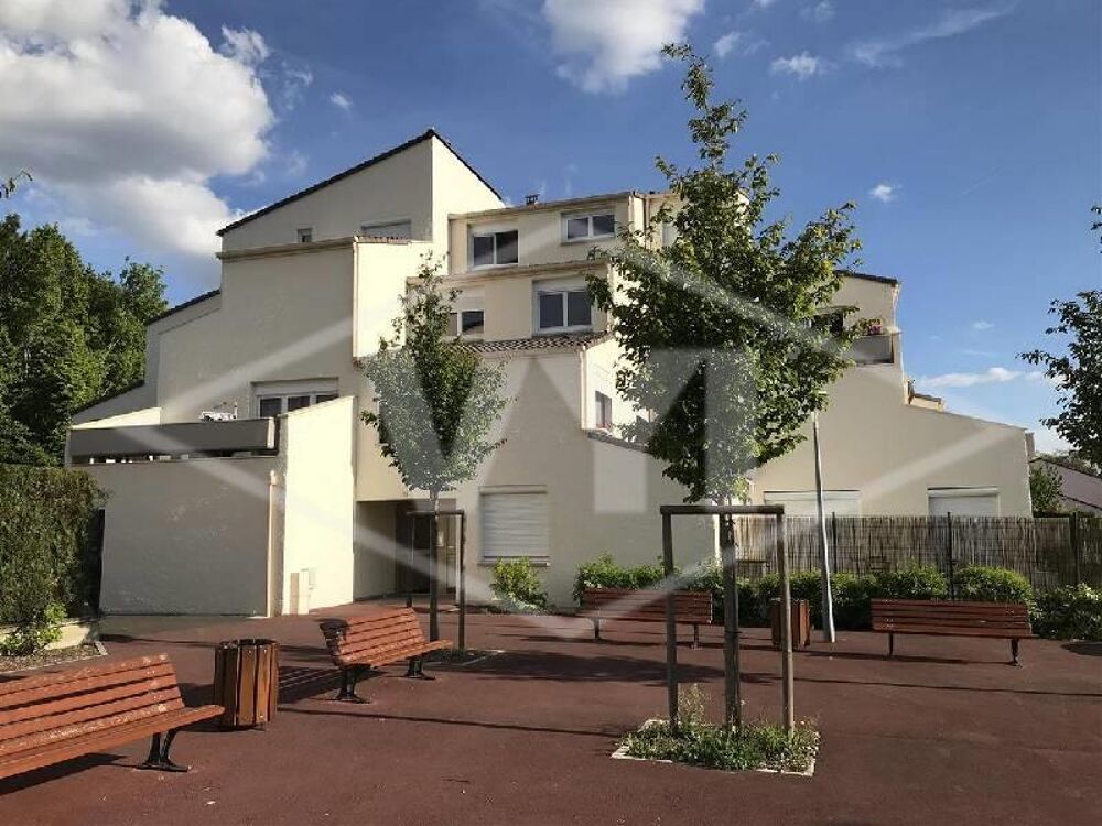 QUARTIER BOIS L'ÉVÊQUE AVEC TERRASSEVenez découvrir ce m....