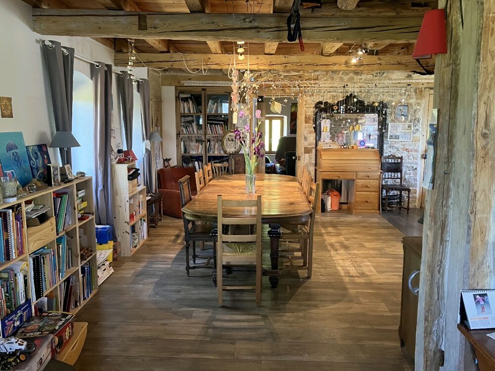 BONNEVILLEMAISON DE CARACTERE RENOVEE AVEC DEPENDANCESDa....