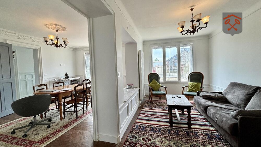vente Maison - 7 pièce(s) - 200 m² La Ferté-Frênel (61550)