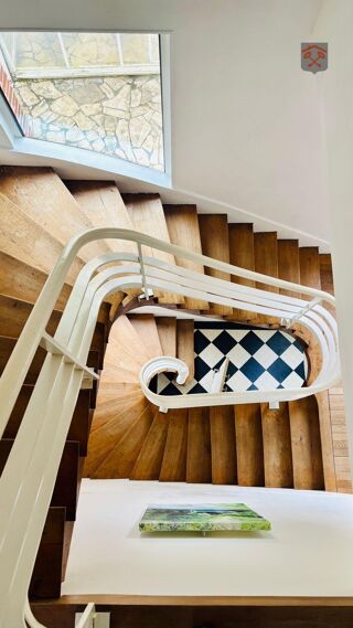  Maison  vendre 8 pices 250 m