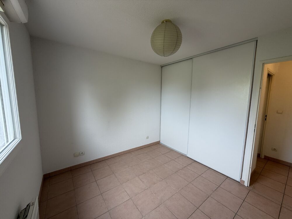 location Appartement - 2 pièce(s) - 40 m² Saint-Juéry (81160)