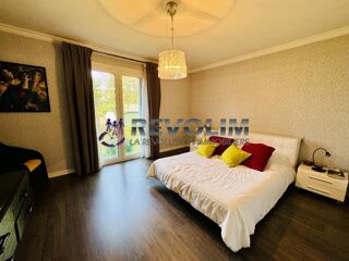  Maison � vendre 9 pi�ces 259 m�