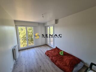  Appartement à louer 4 pièces 85 m²