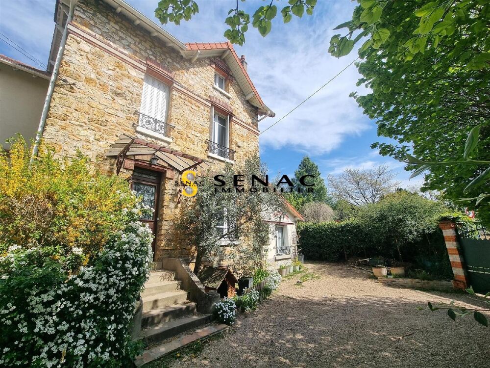 SENAC IMMOBILIER vous propose:VAUCELLES LIMITE ST LEU! ....