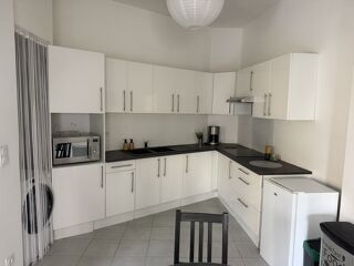  Appartement à louer 2 pièces 60 m²