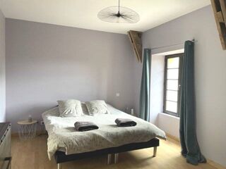  Maison  vendre 7 pices 210 m