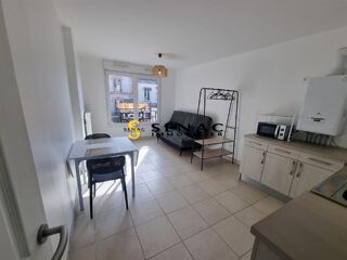  Appartement à louer 1 pièce 25 m²