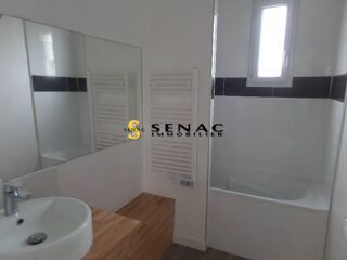  Maison à louer 4 pièces 79 m²