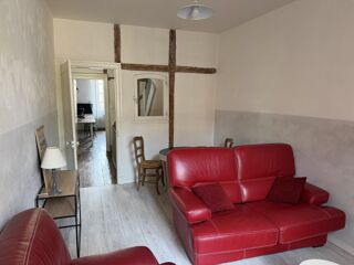  Appartement à louer 1 pièce 100 m²
