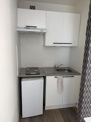  Appartement à louer 1 pièce 19 m²