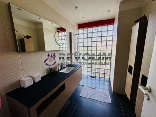  Maison � vendre 9 pi�ces 259 m�