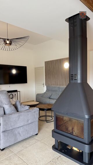  Maison  vendre 8 pices 230 m