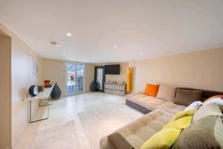  Maison � vendre 243 m�