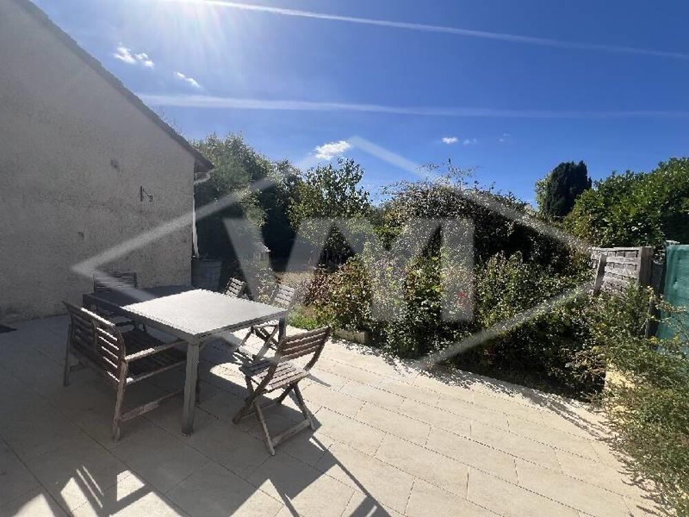 vente Maison - 8 pièce(s) - 160 m² Combs-la-Ville (77380)