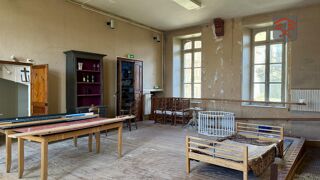  Maison à vendre 15 + pièces 1006 m²