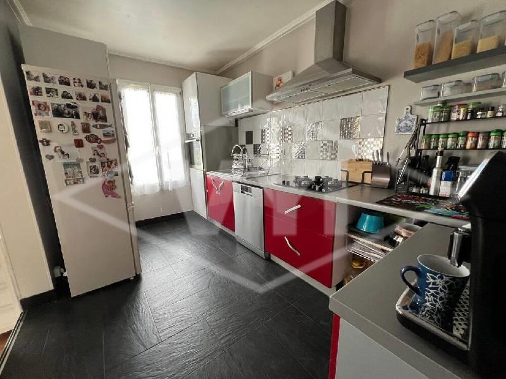 RARE SUR LE SECTEUR !Venez visiter ce pavillon édifié su....