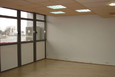   Location / Bureau - 150 m 