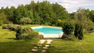  Ferme  vendre 11 pices 360 m