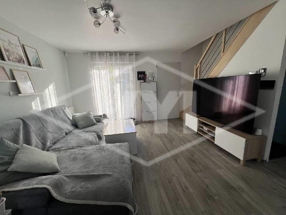vente Maison - 5 pièce(s) - 93 m² Combs-la-Ville (77380)