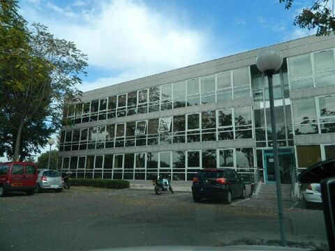   Location / Bureau - 220 m 