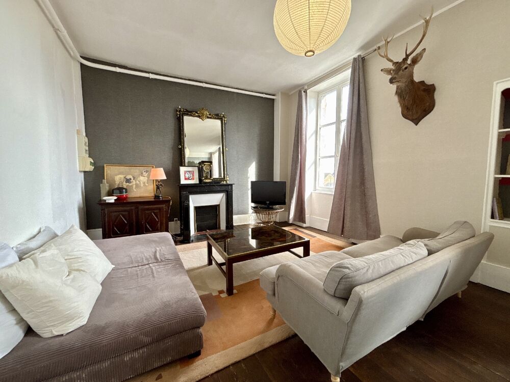 L'agence NPS vous propose à la vente cet appartement sit....