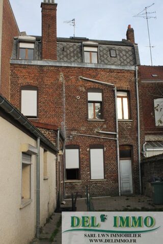 Immeuble  vendre 10 pices 200 m