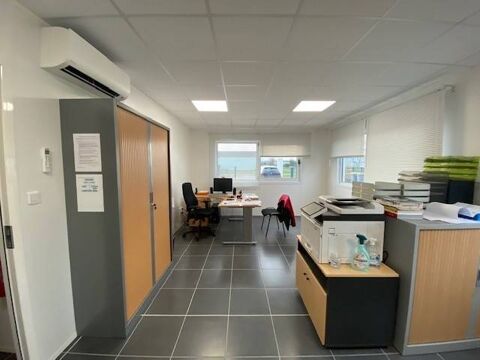 SUD-OUEST TOULOUSE-CARBONNE- A LA VENTE 771 M² DE LOC... 940000 31390 Carbonne