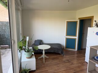  Appartement à louer 2 pièces 37 m²