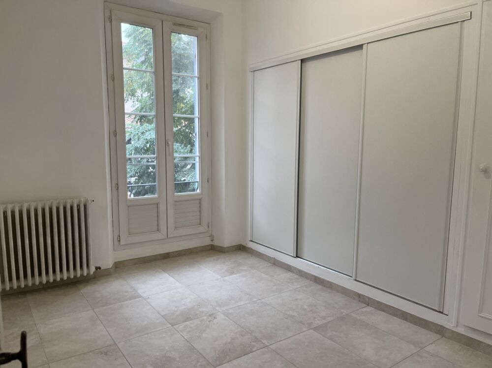 Annonce location appartement 3 pièces de 75m2 à Gardanne (13120