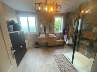  Maison  vendre 4 pices 132 m